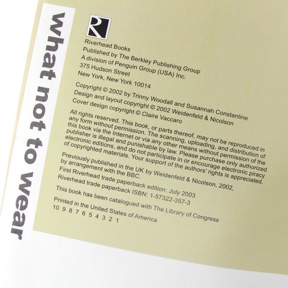 What Not To Wear Trinny & Susannah Book - Picture 4 of 7